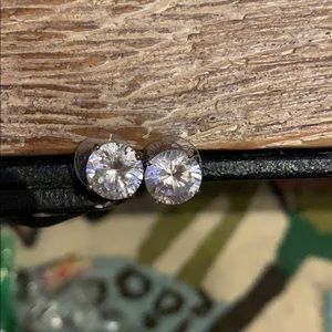 Basic bling earrings